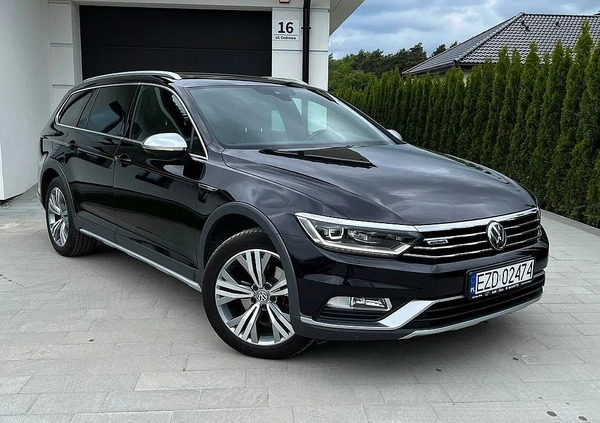 Volkswagen Passat cena 87900 przebieg: 189000, rok produkcji 2018 z Krynica-Zdrój małe 379